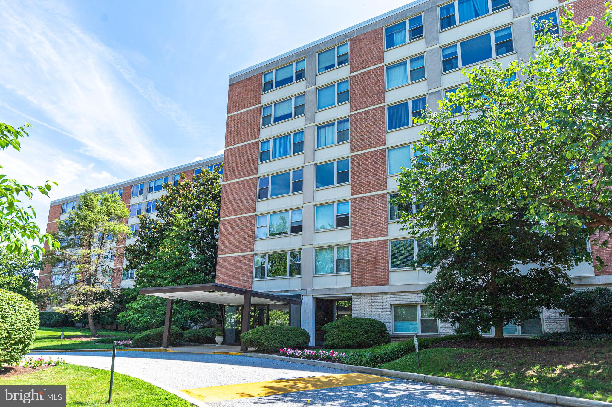 ROLAND PARK - Residential Lease