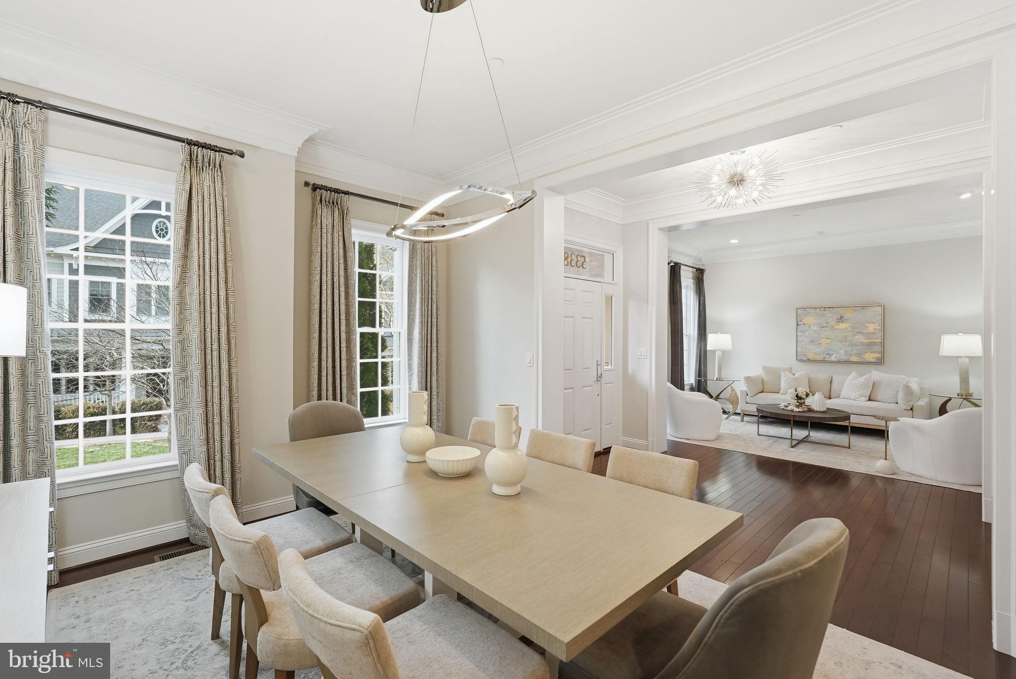 BETHESDA MEWS - Residential