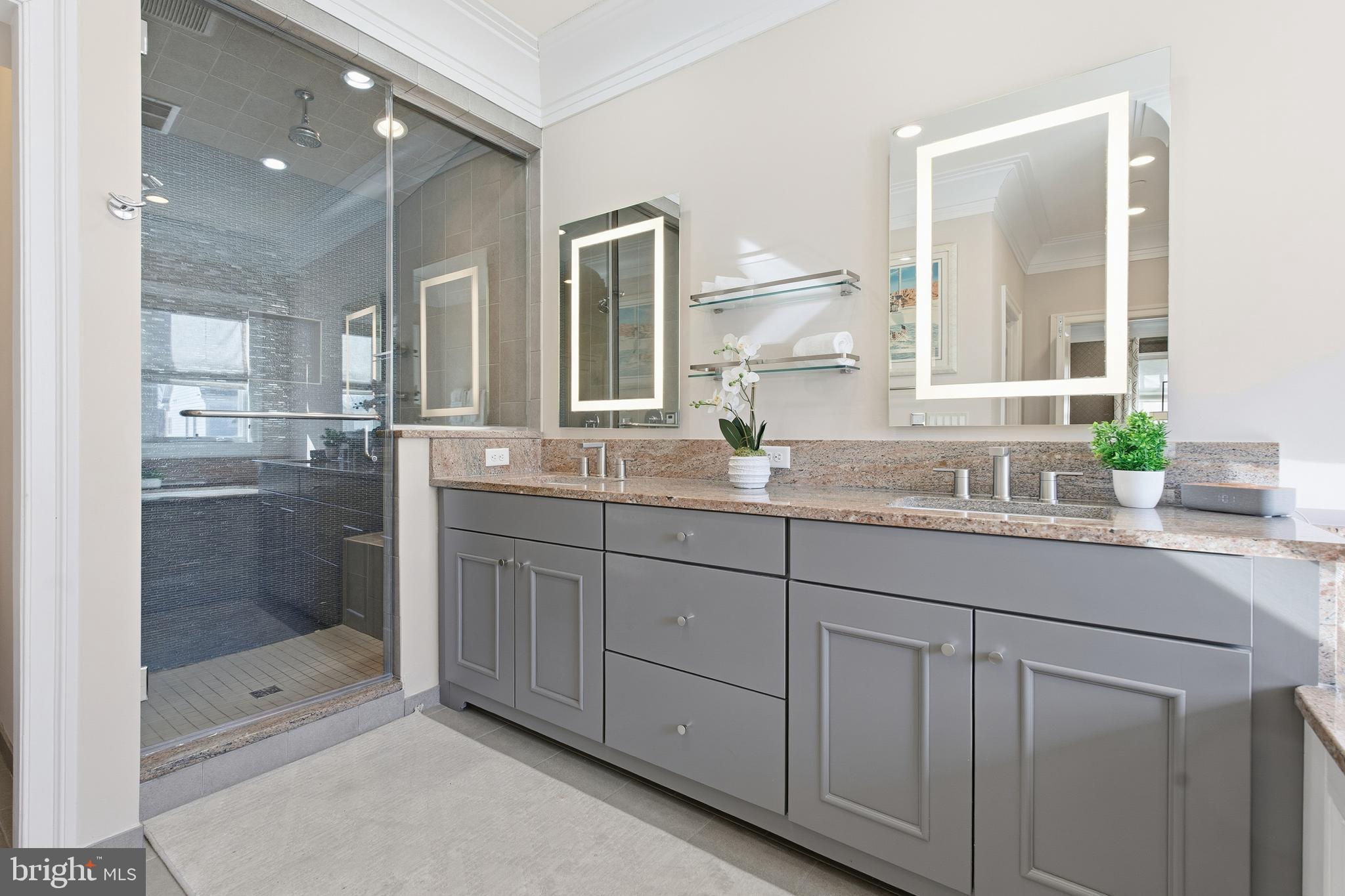 BETHESDA MEWS - Residential