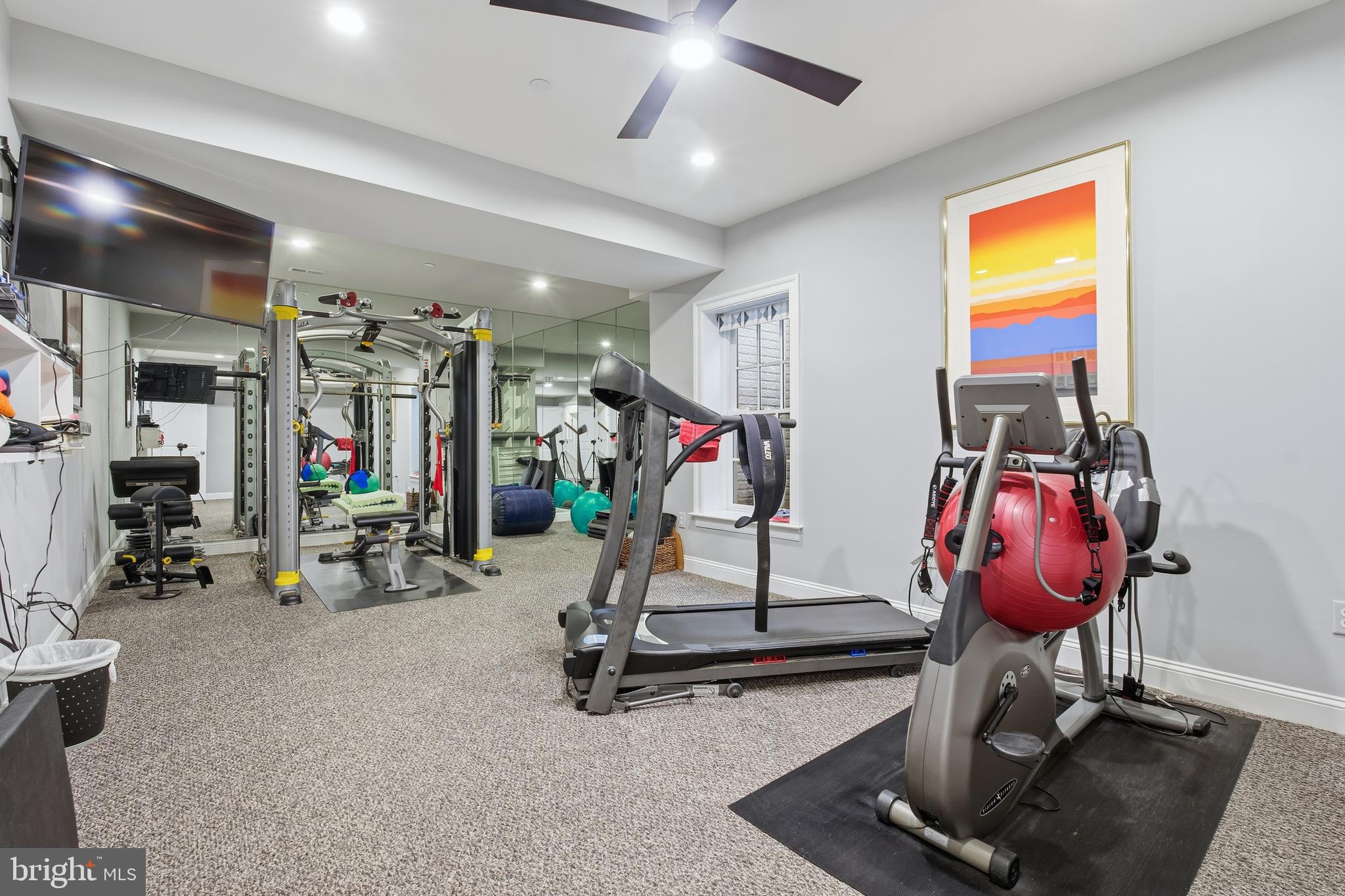 BETHESDA MEWS - Residential