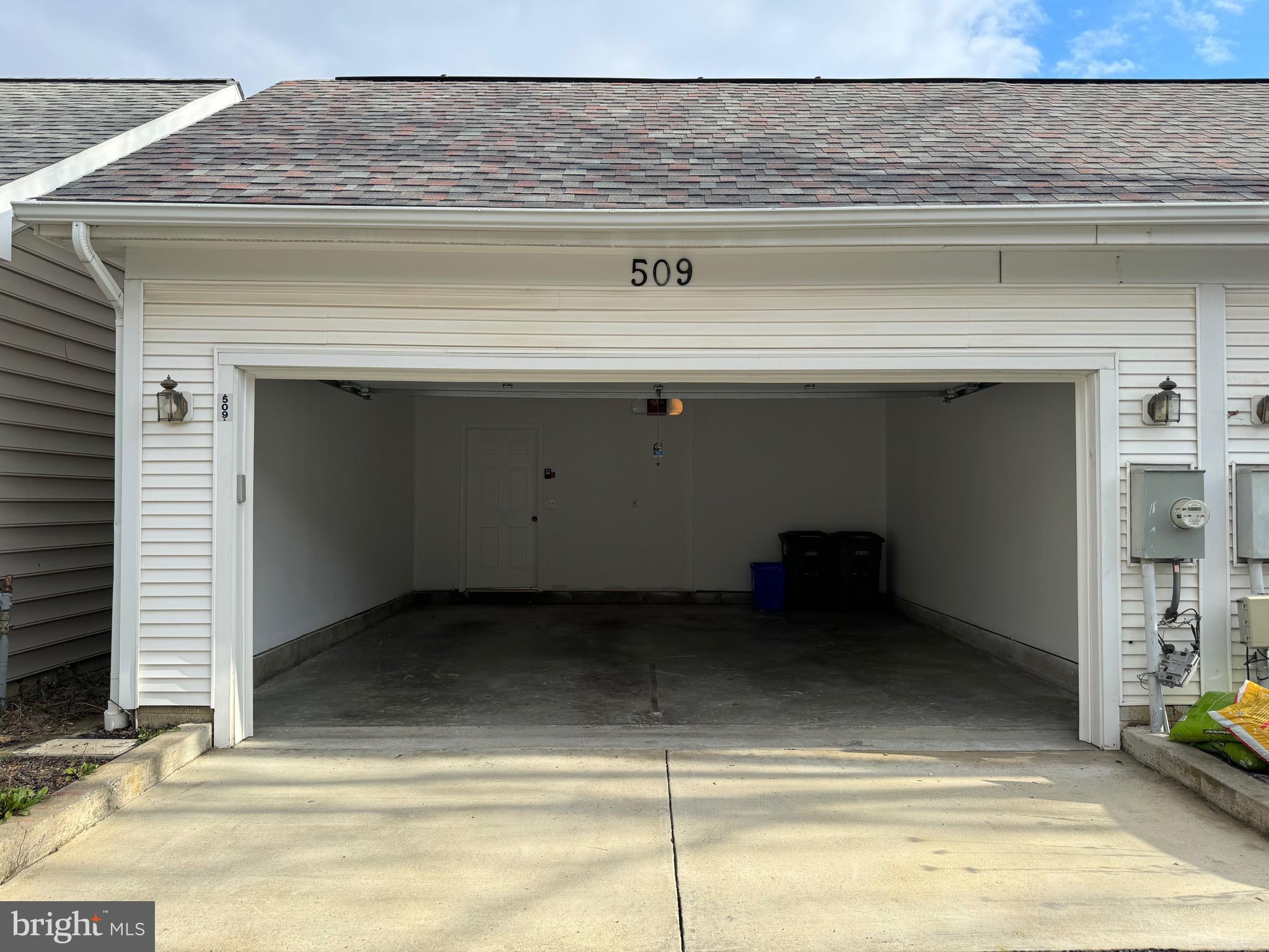 KING FARM BAILEYS COMMON - Residential Lease