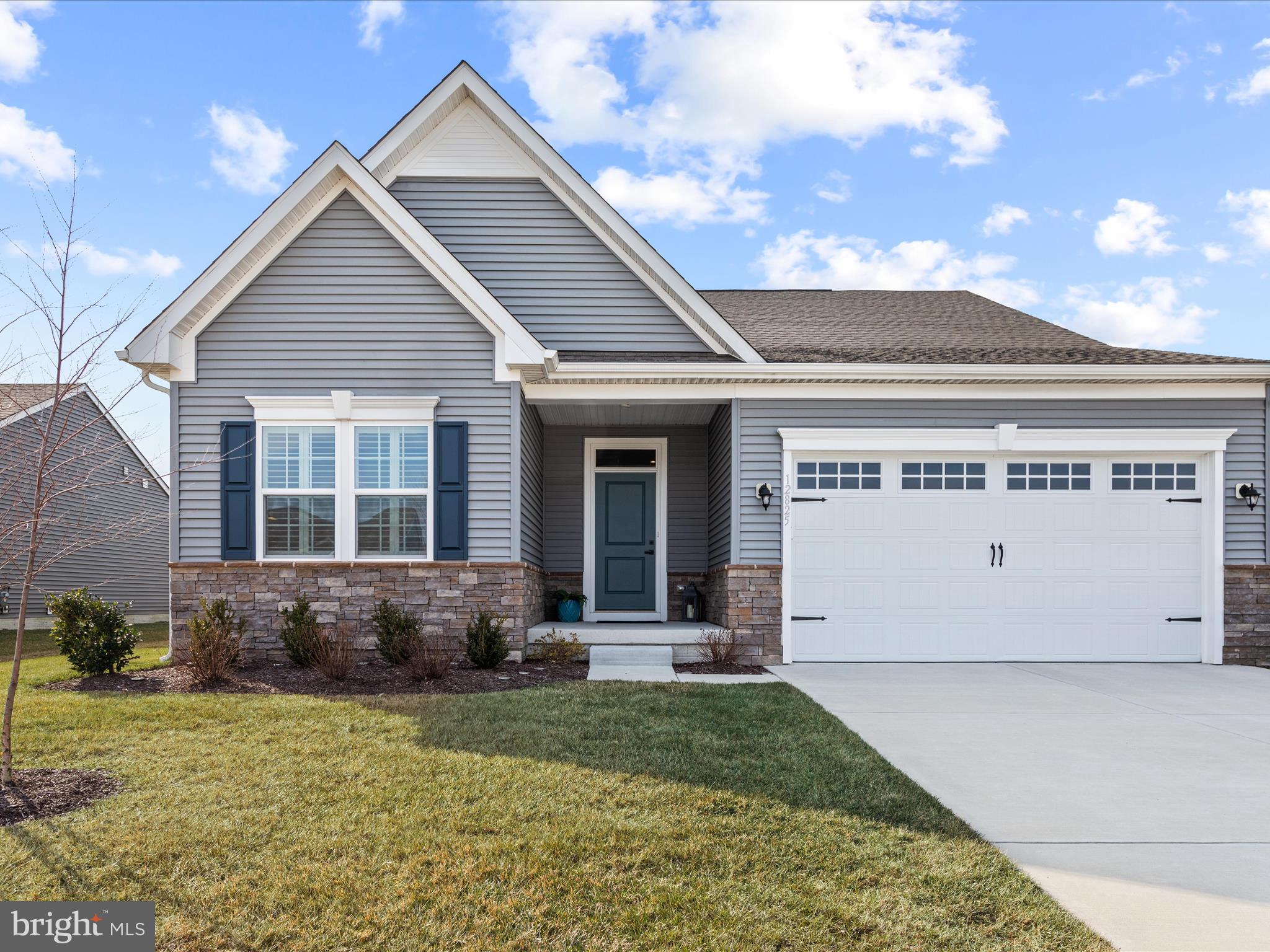12825 SPRUCE POINT DRIVE