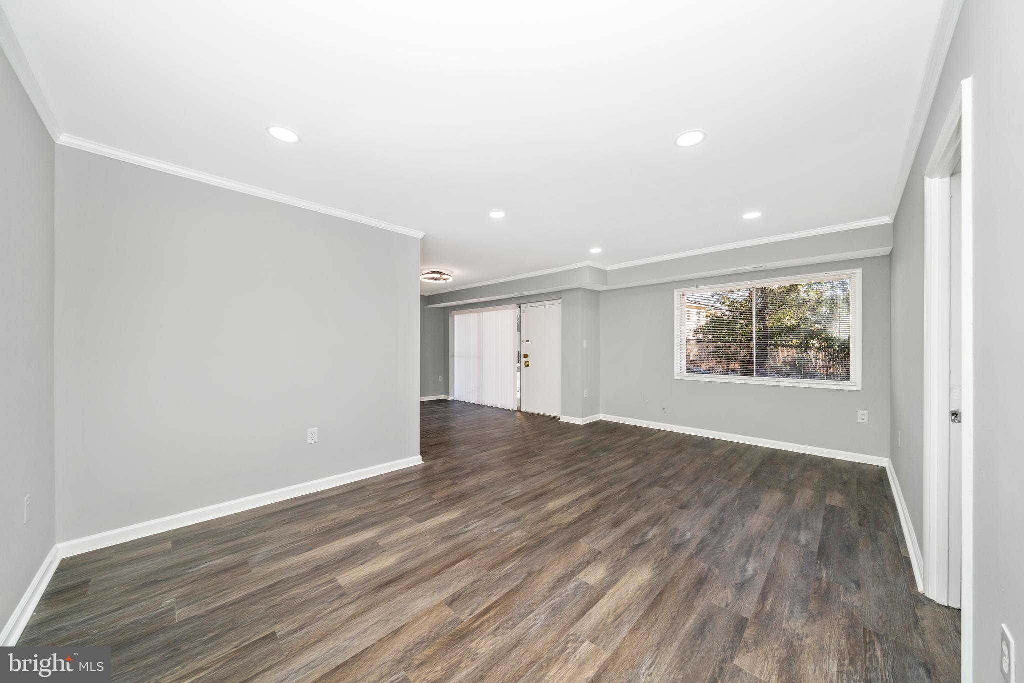 FAIRWAYS - Residential