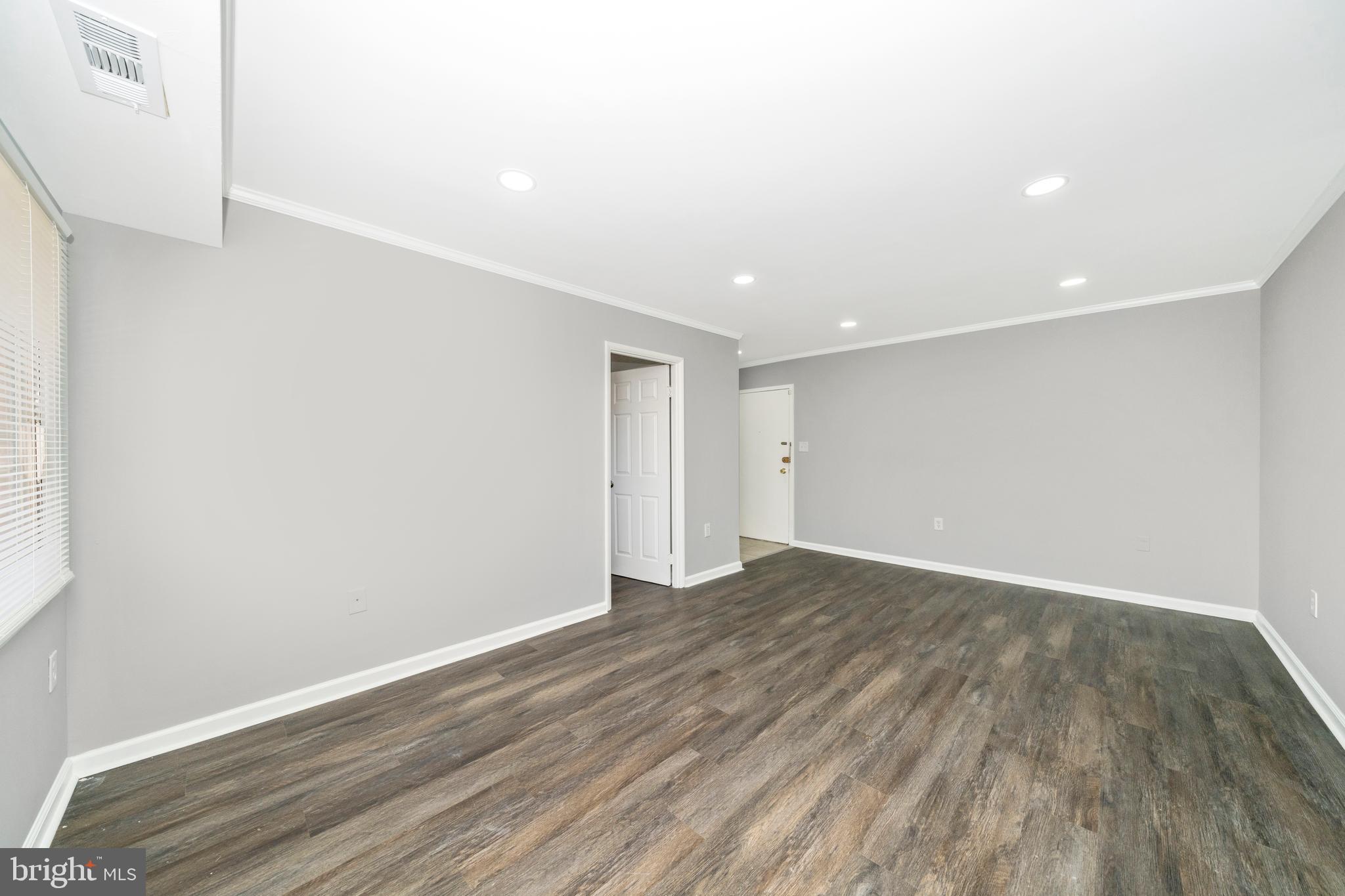 FAIRWAYS - Residential