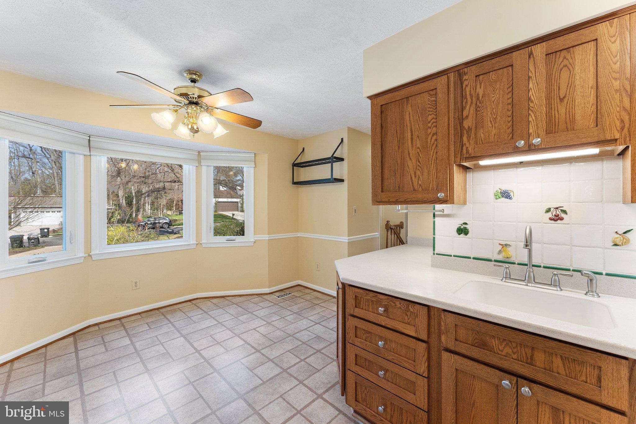 RESTON - Residential