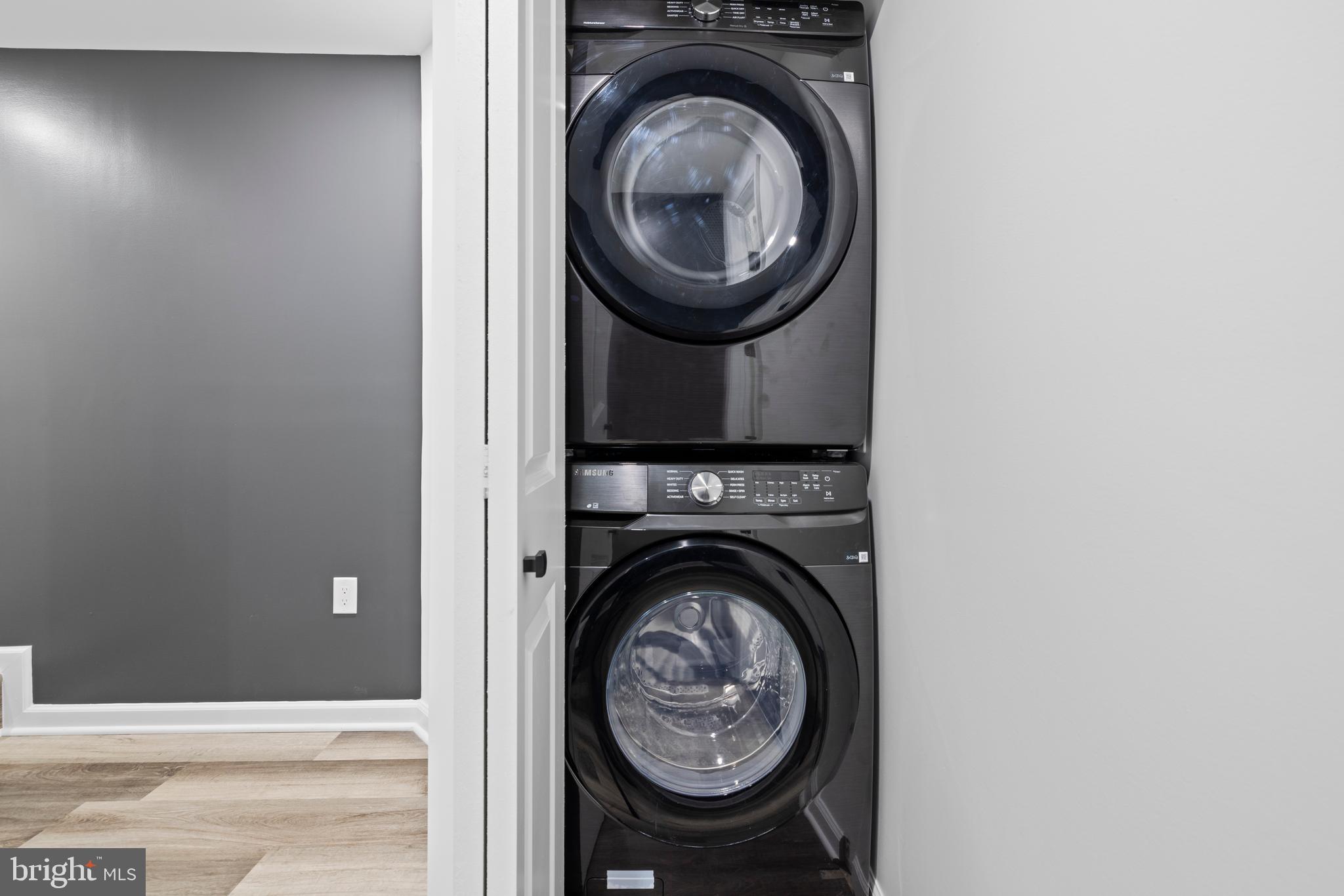 BONIFANT WOODS - Residential