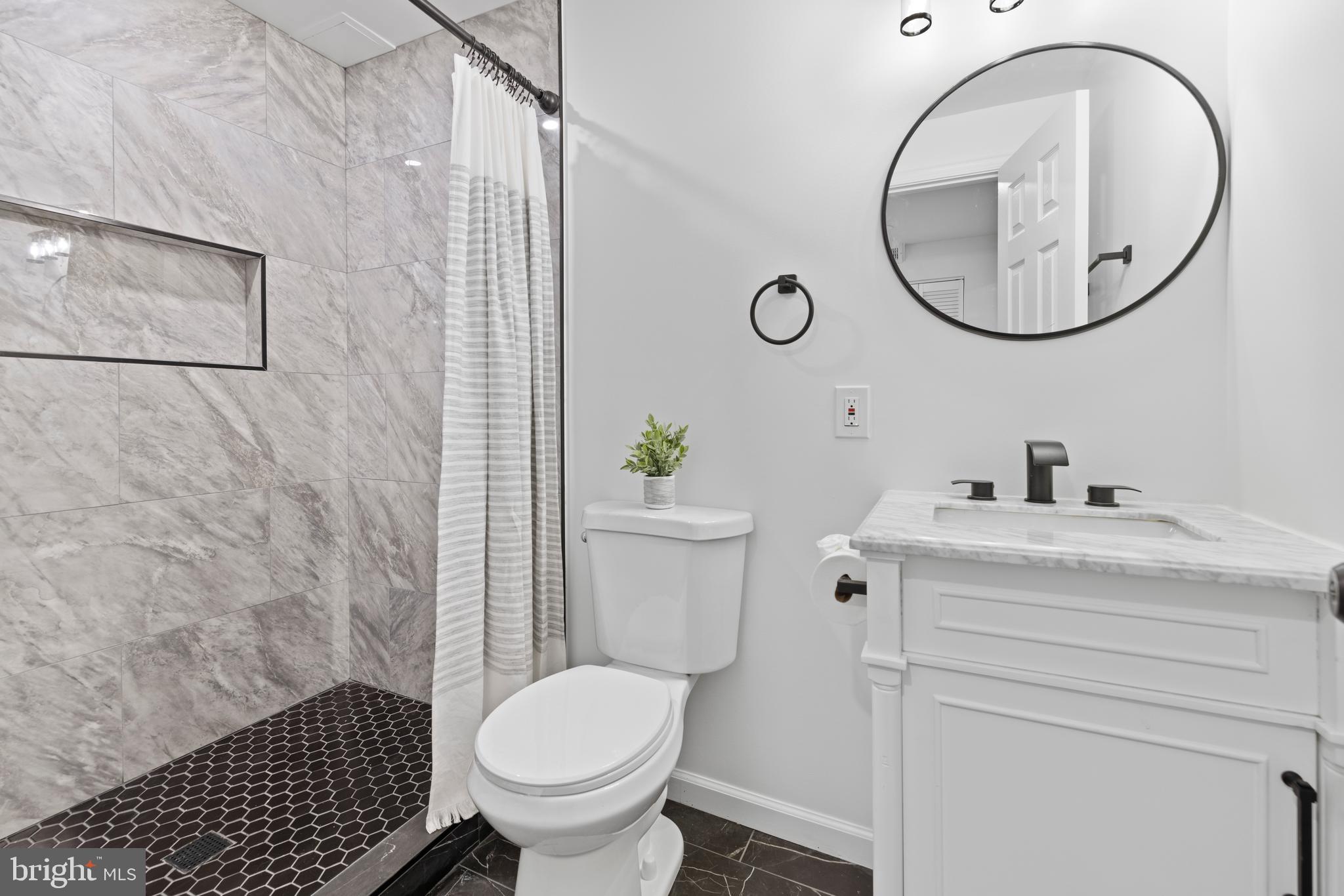 BONIFANT WOODS - Residential