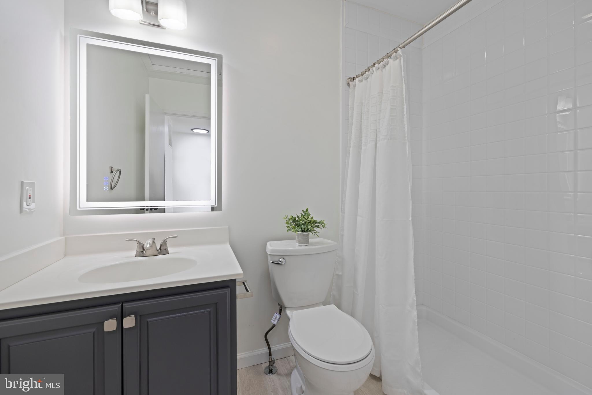 BONIFANT WOODS - Residential