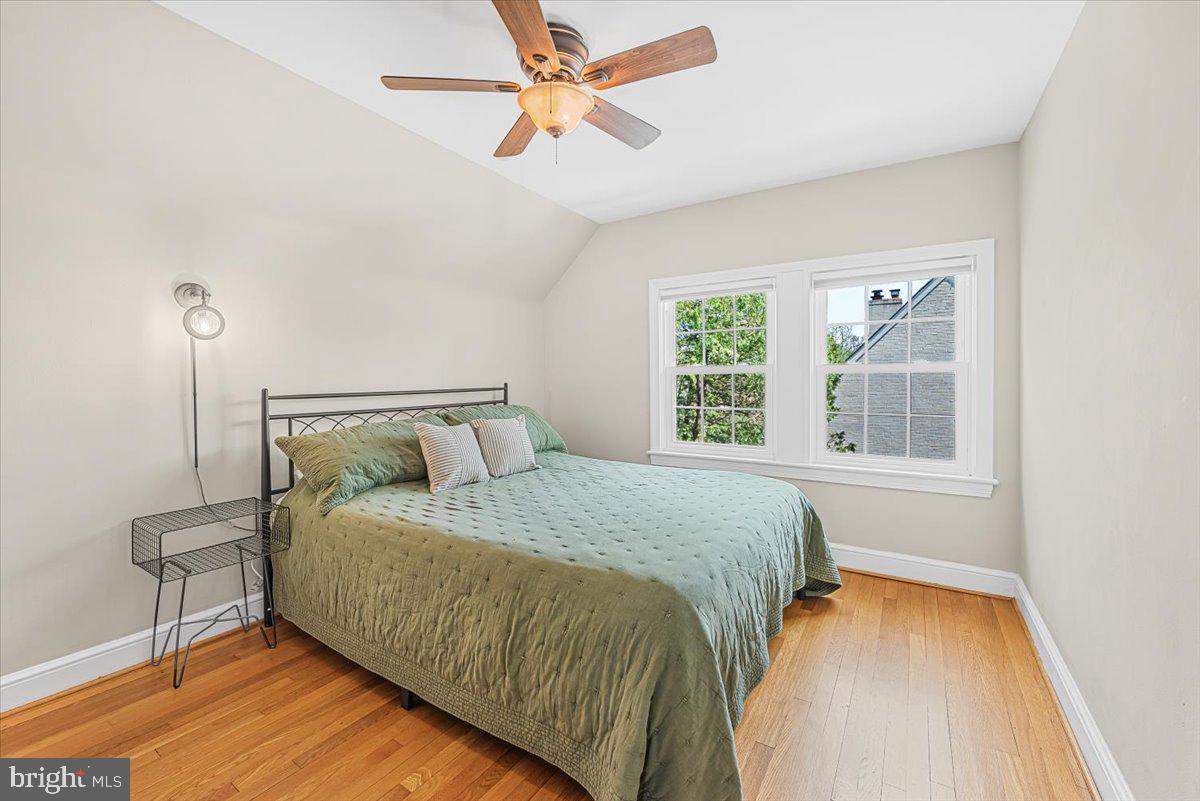 CHEVY CHASE - Residential