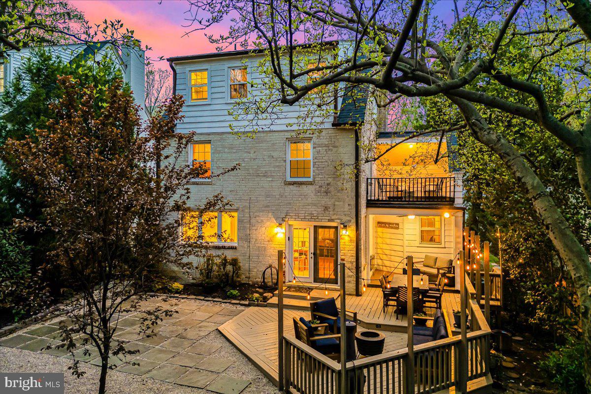 CHEVY CHASE - Residential