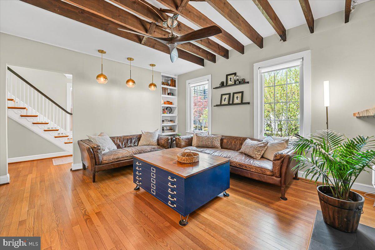 CHEVY CHASE - Residential