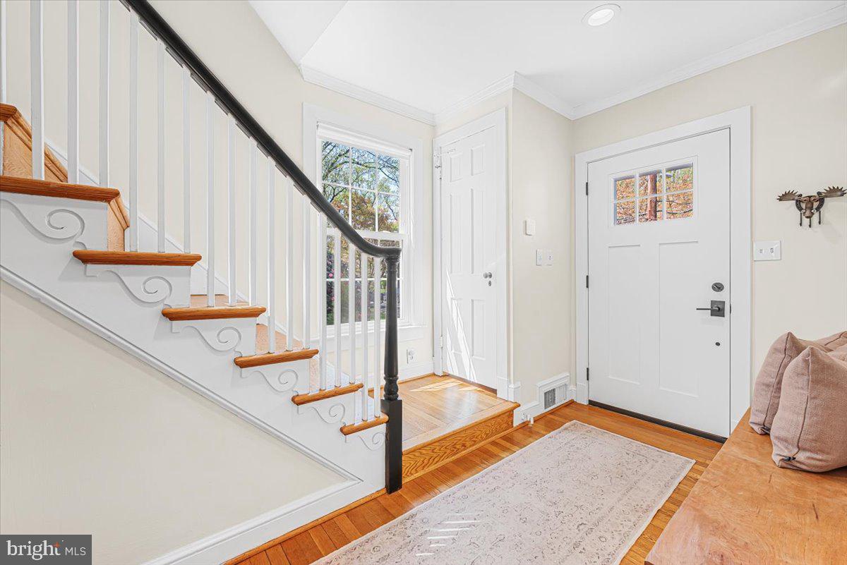 CHEVY CHASE - Residential