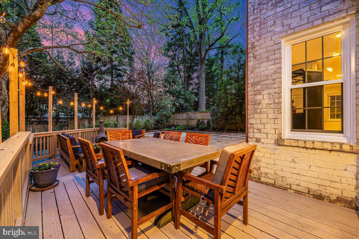 CHEVY CHASE - Residential