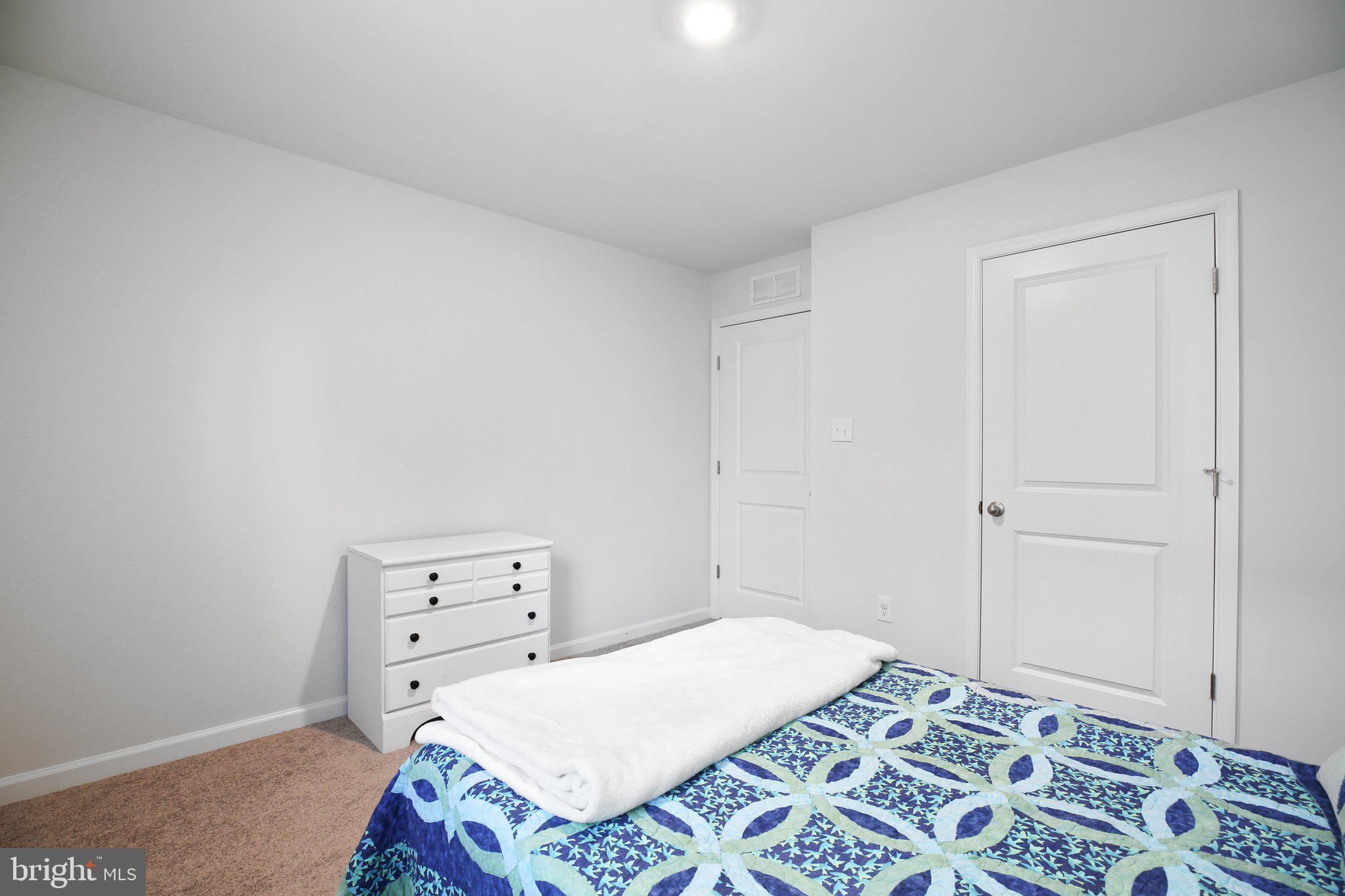 MAURY HEIGHTS - Residential