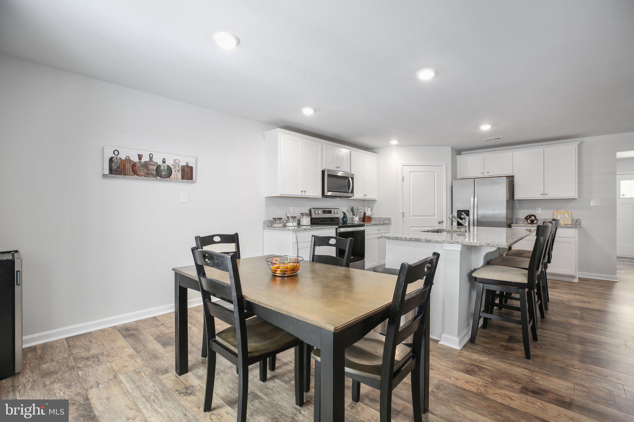 MAURY HEIGHTS - Residential