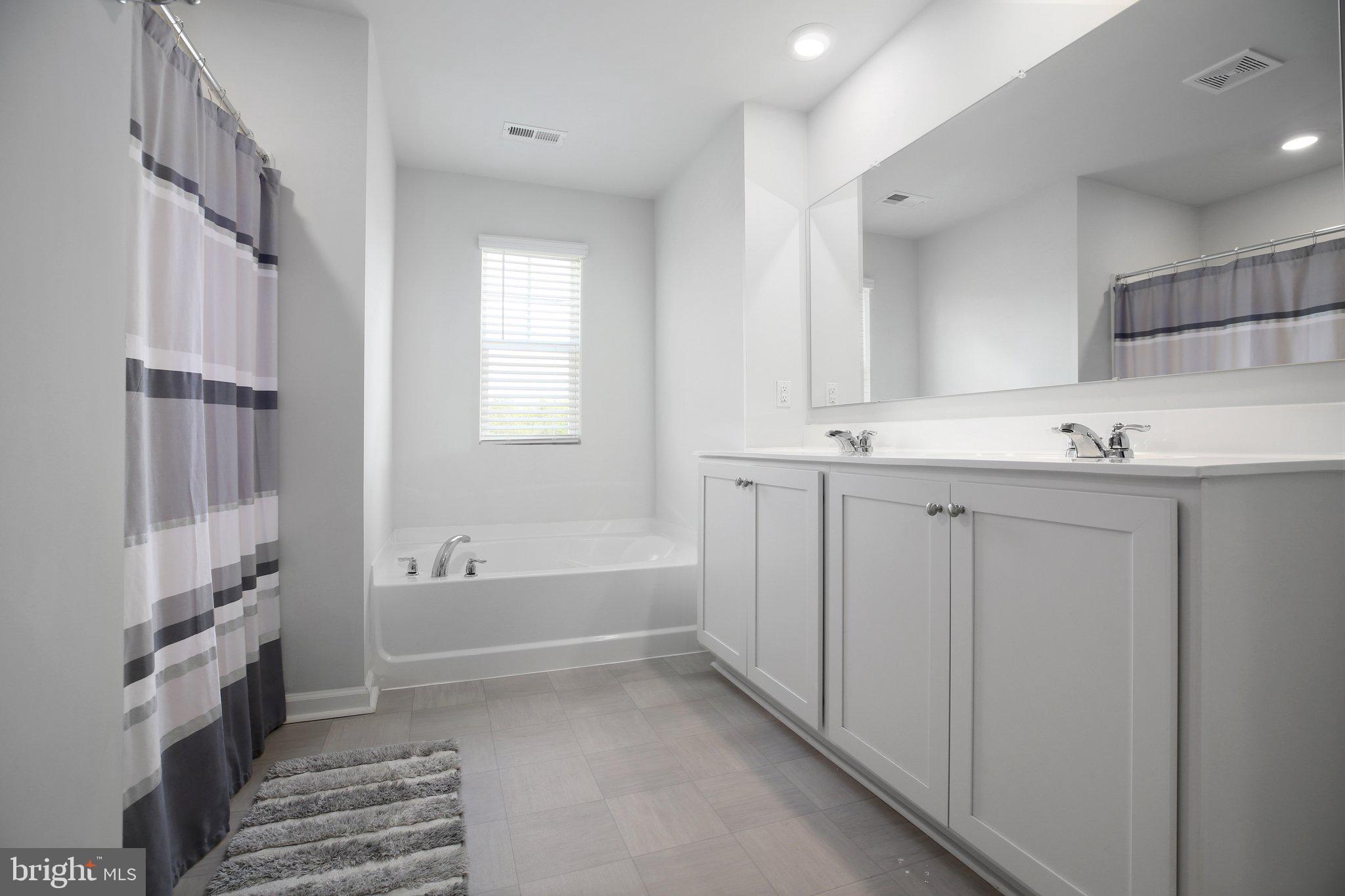 MAURY HEIGHTS - Residential