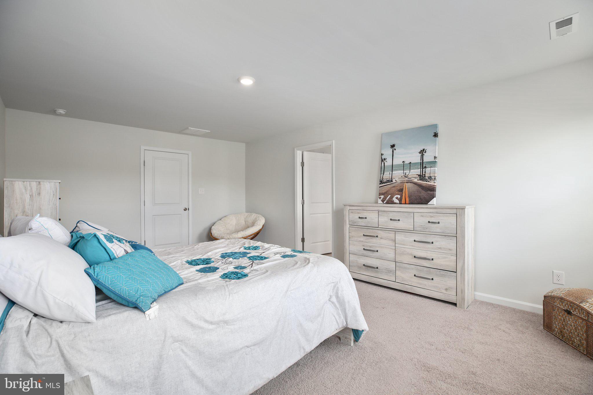 MAURY HEIGHTS - Residential