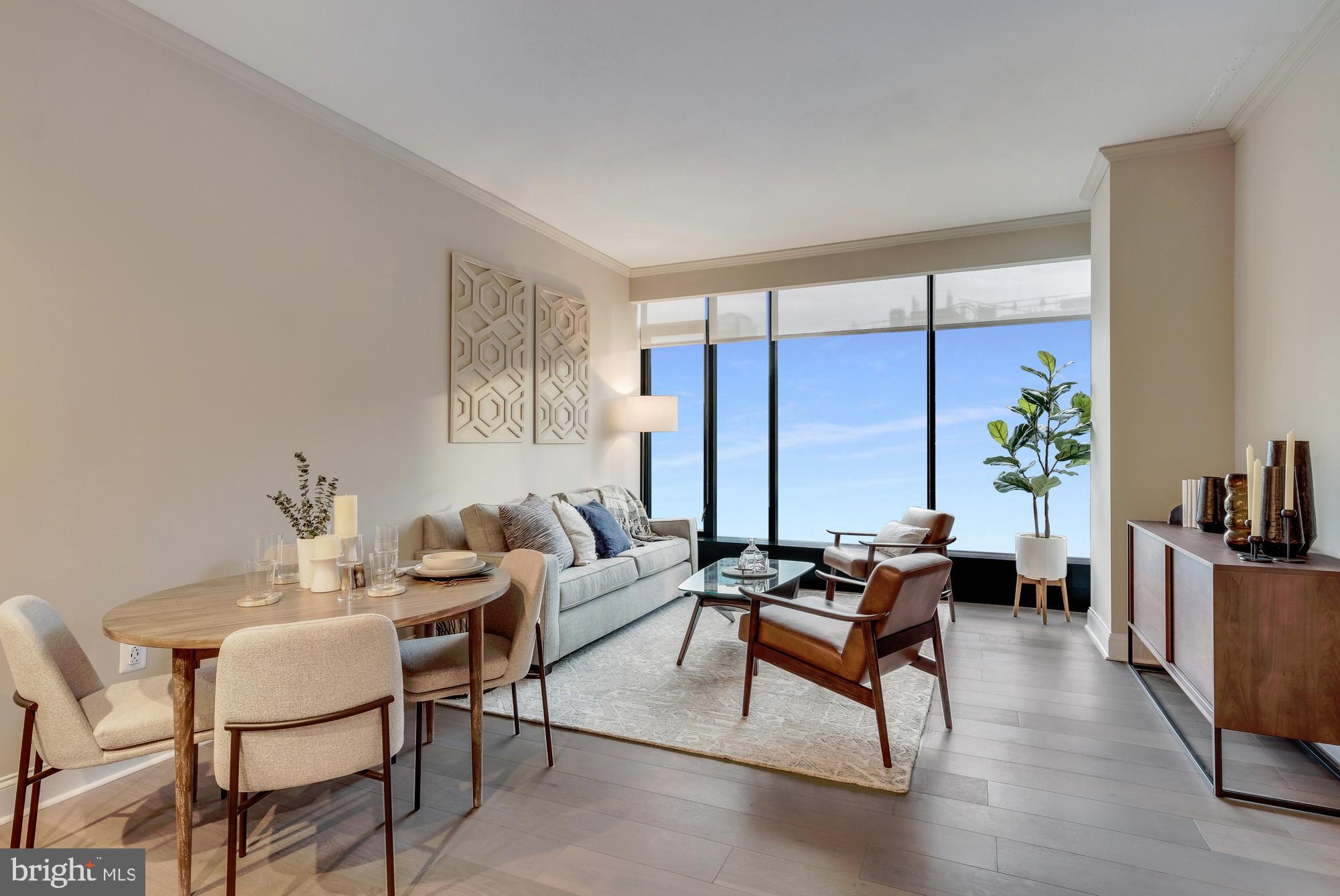 LOGAN SQUARE - Residential Lease