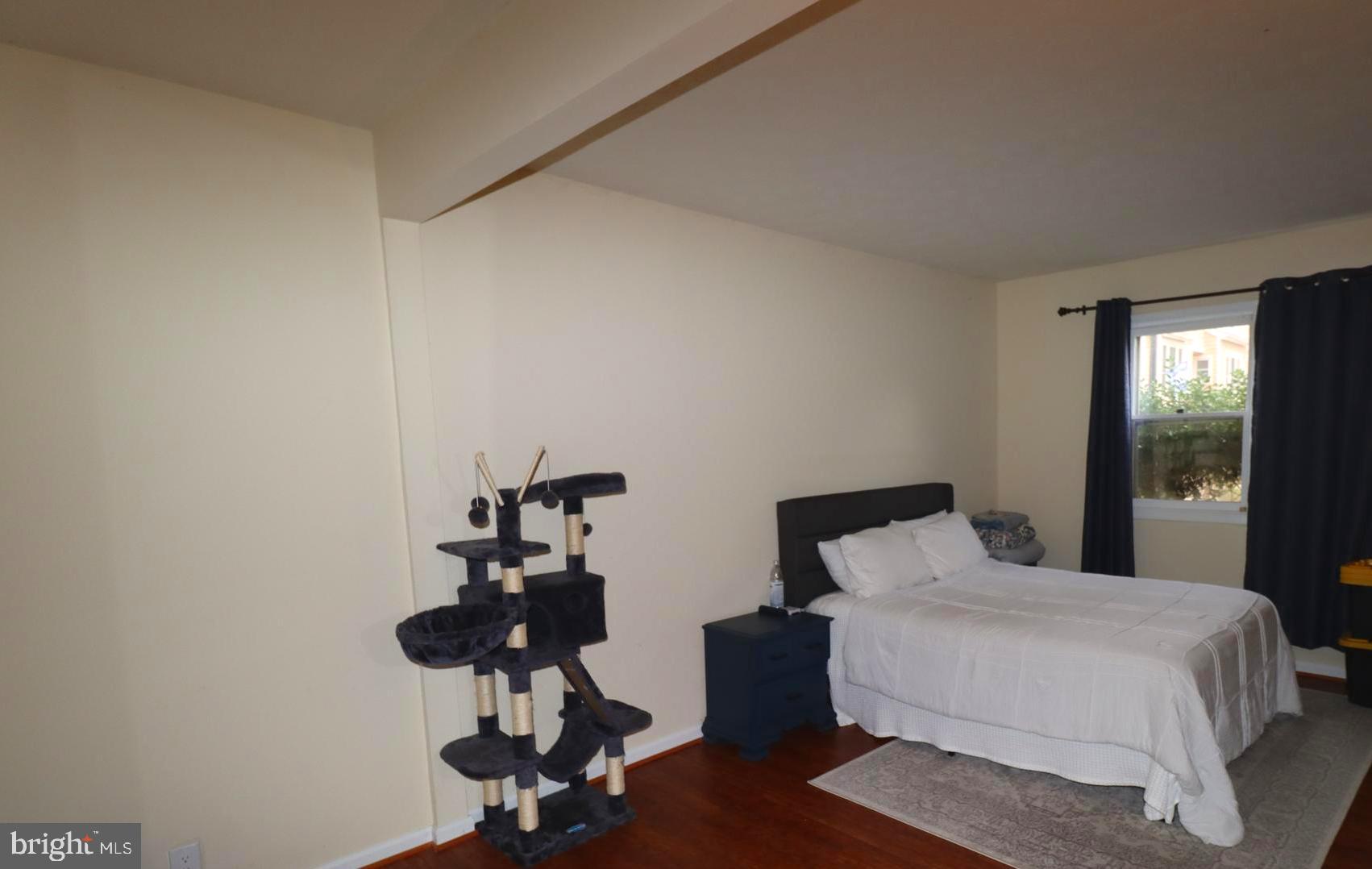 CEDAR WOODS - Residential Lease