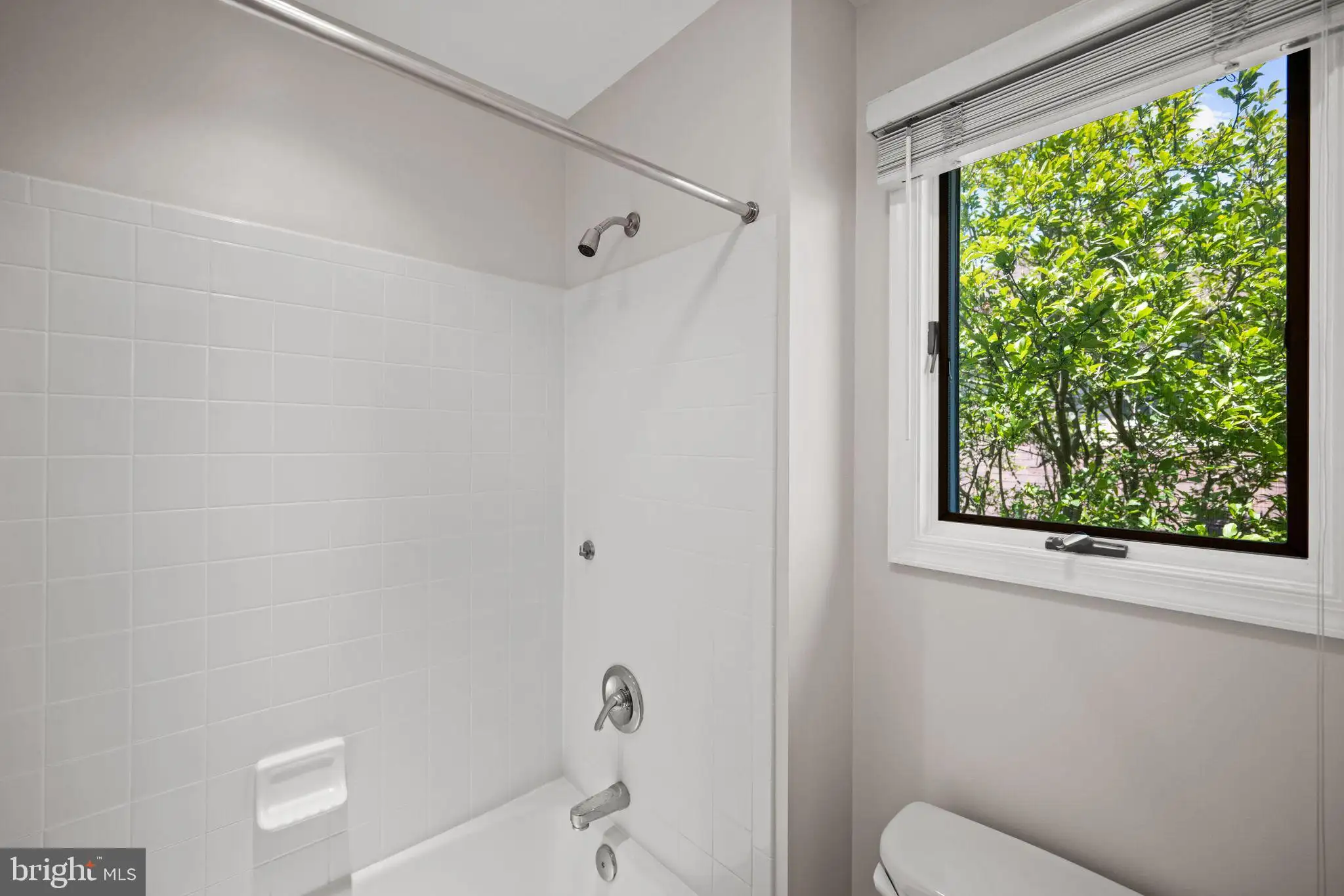 Additional image 125 of 12 Stone Gate Ct, Pikesville, MD 21208