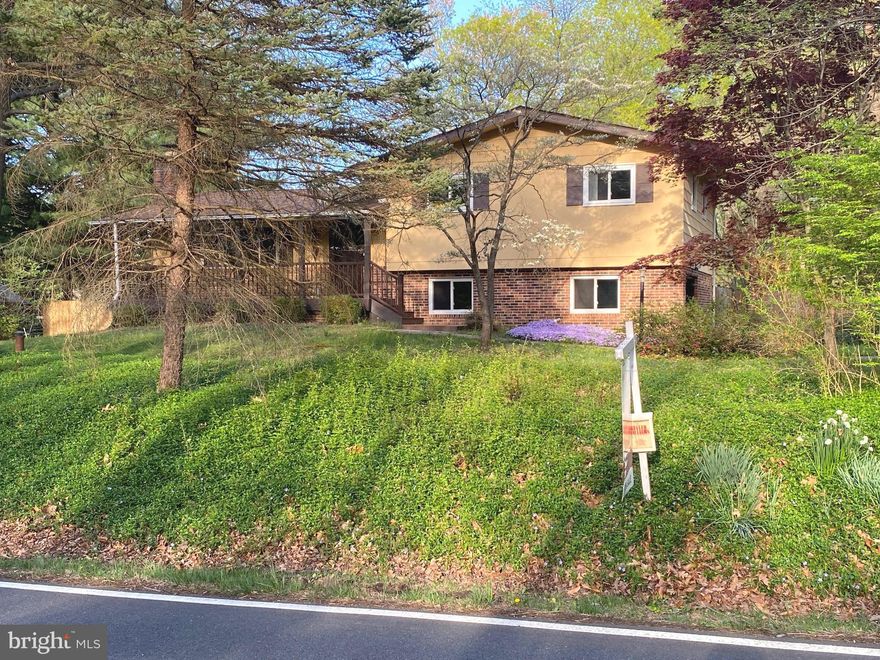 SELLER Will review all offers on Tuesday April 23, 2024 After 6pm.  Insure that the Listing Agent has your complete offer is received NLT 5pm...
Contract Fell Thru...  This is a 2nd Owner Resale of this Awesome Split Level.  Please note that the County Tax records are NOT correct.  The square footage above ground are short by 600sf & that room is above ground level & there is a Basement under the Main Living Level.
The property has undergone major Rehab & Upgrades since 2012 as follows:
* 2012 - Remodeled Kitchen & Hall Bathroom.
* 2014 - Replaced the Rear Deck.
* 2015 - Replaced the Roof, Remodeled the Master Bathroom, Sanded & Re-Finished all the Wood Floors.
* 2017 - Replaced all exterior Windows.
* 2020 - Replaced all interior Doors.
* 2021 - Installed Pavers to the Patio.
* 2023 - Completely Replaced the HVAC System to Heat Pump system.
* 2024 - Replace Septic Line from home to Septic Tank via Inserted Liner.