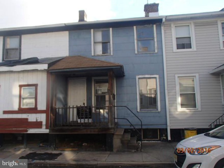 HUD Owned Home, case number 241-490766.  HUD Homes are sold "as is,"  FHA insurable with repair escrow, subject to appraisal.  Great opportunity to own this value priced starter home located close to all the Downtown attractions without the huge price tag.  Enjoy full basement, nice room sizes, and ample yard.  Just 10 minutes to Downtown and major highways.