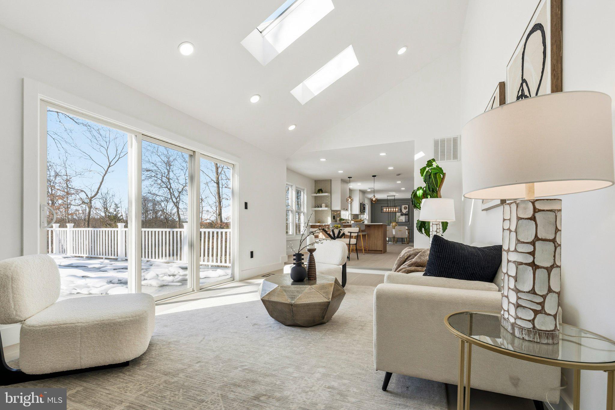 SHAKER WOODS - Residential