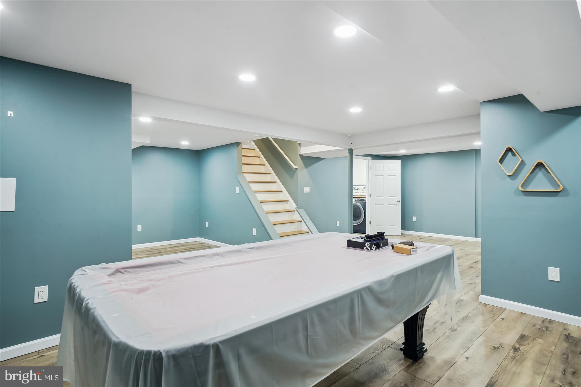 HIGHLAND STONE - Residential Lease