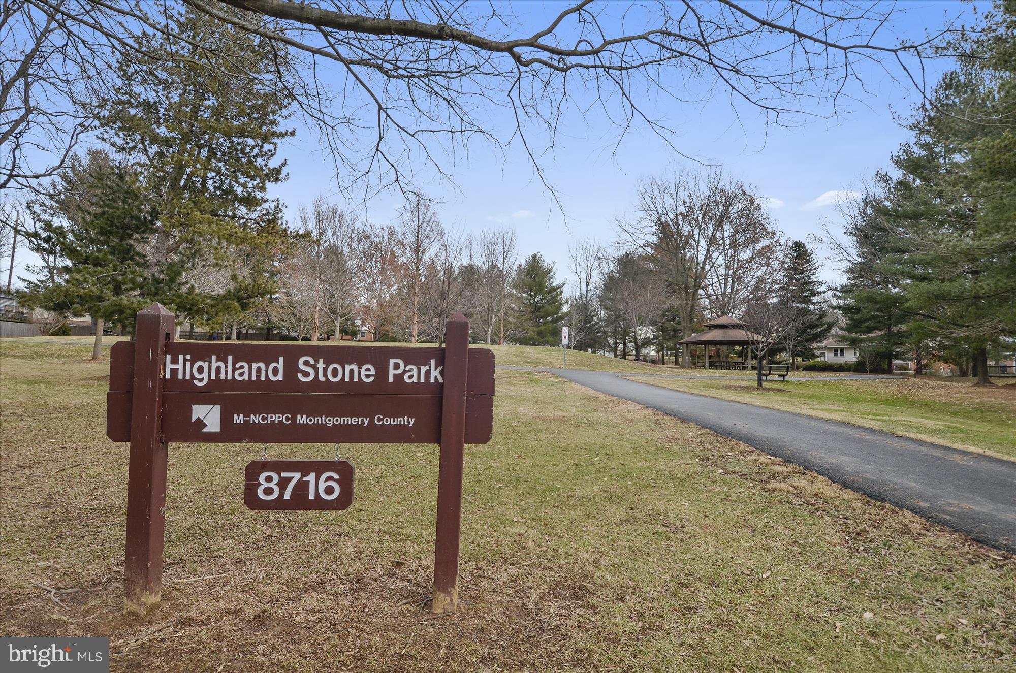 HIGHLAND STONE - Residential Lease
