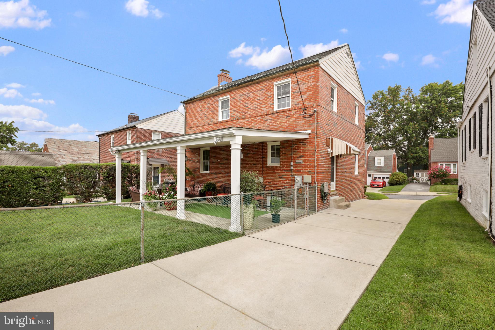 PARKVILLE - Residential