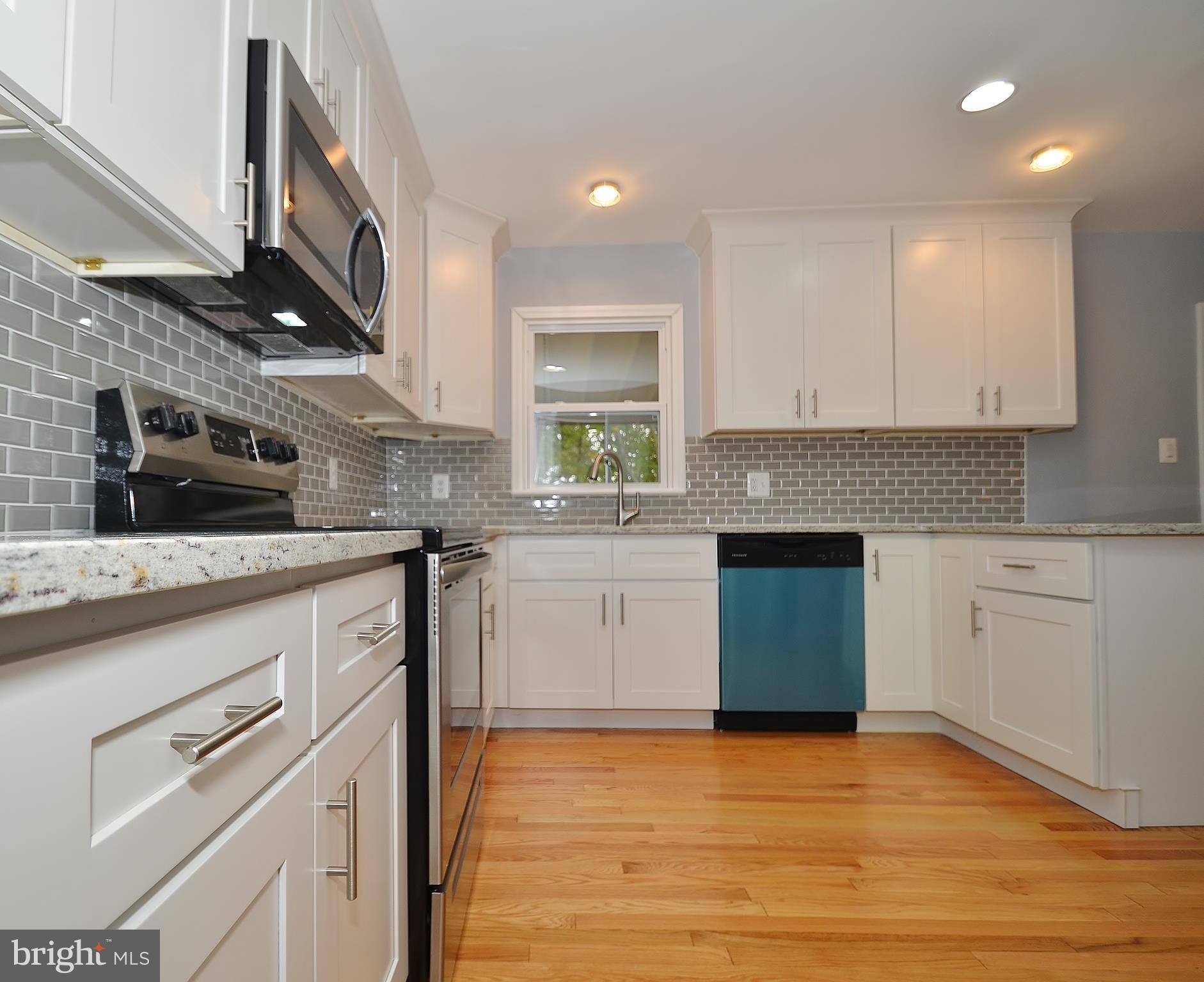 DALE CITY - Residential