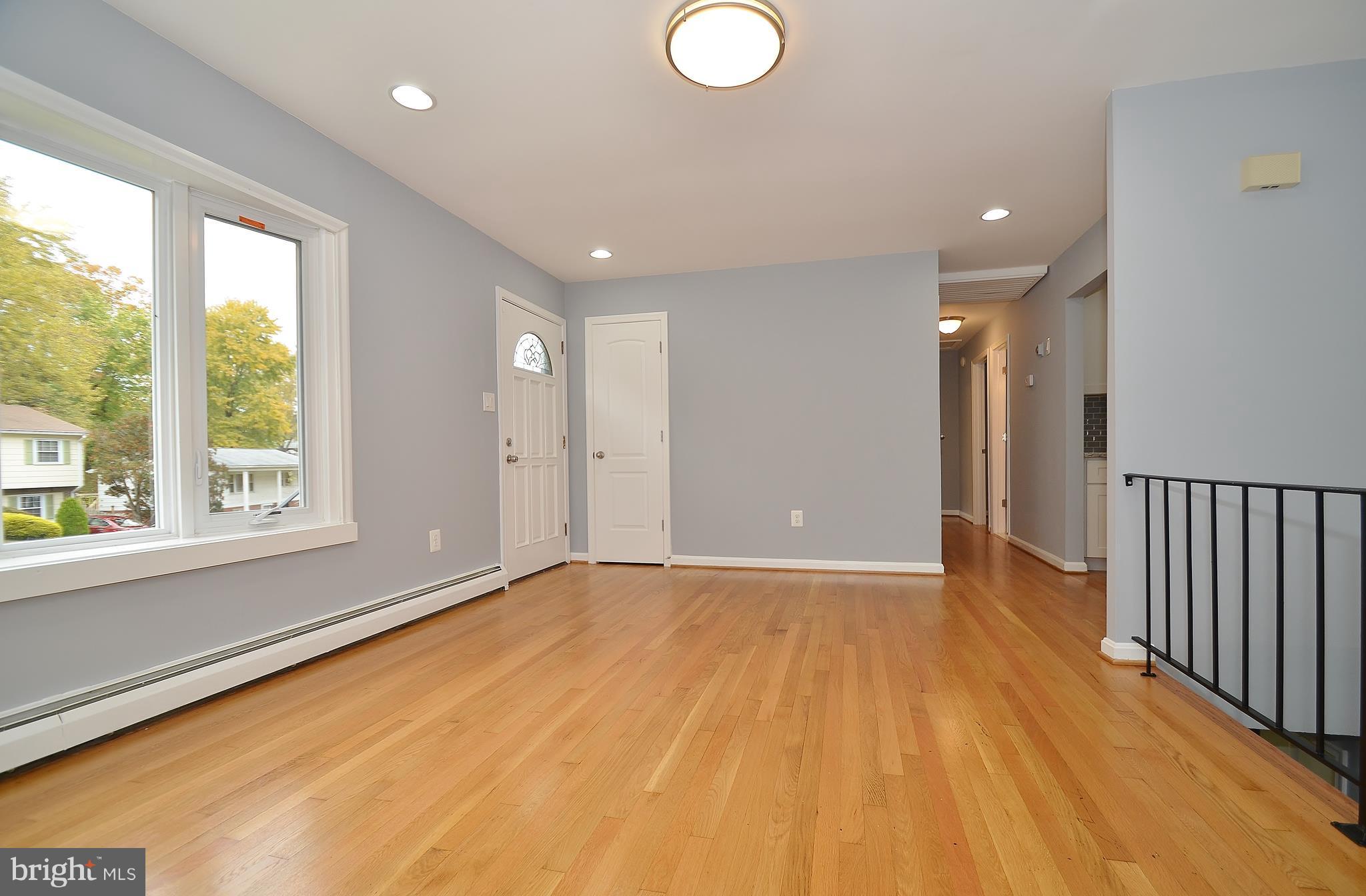 DALE CITY - Residential