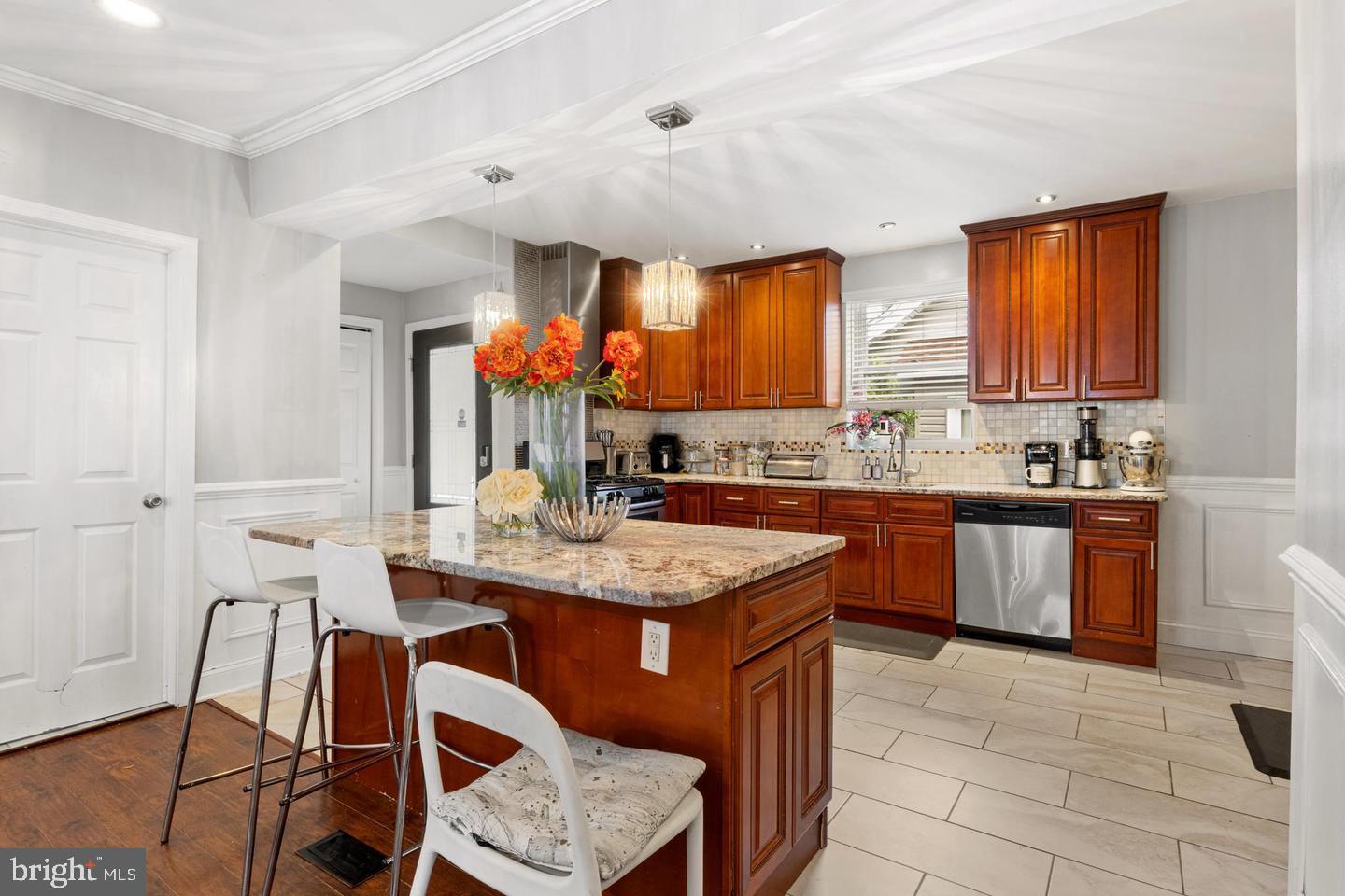 HAMILTON HEIGHTS - Residential