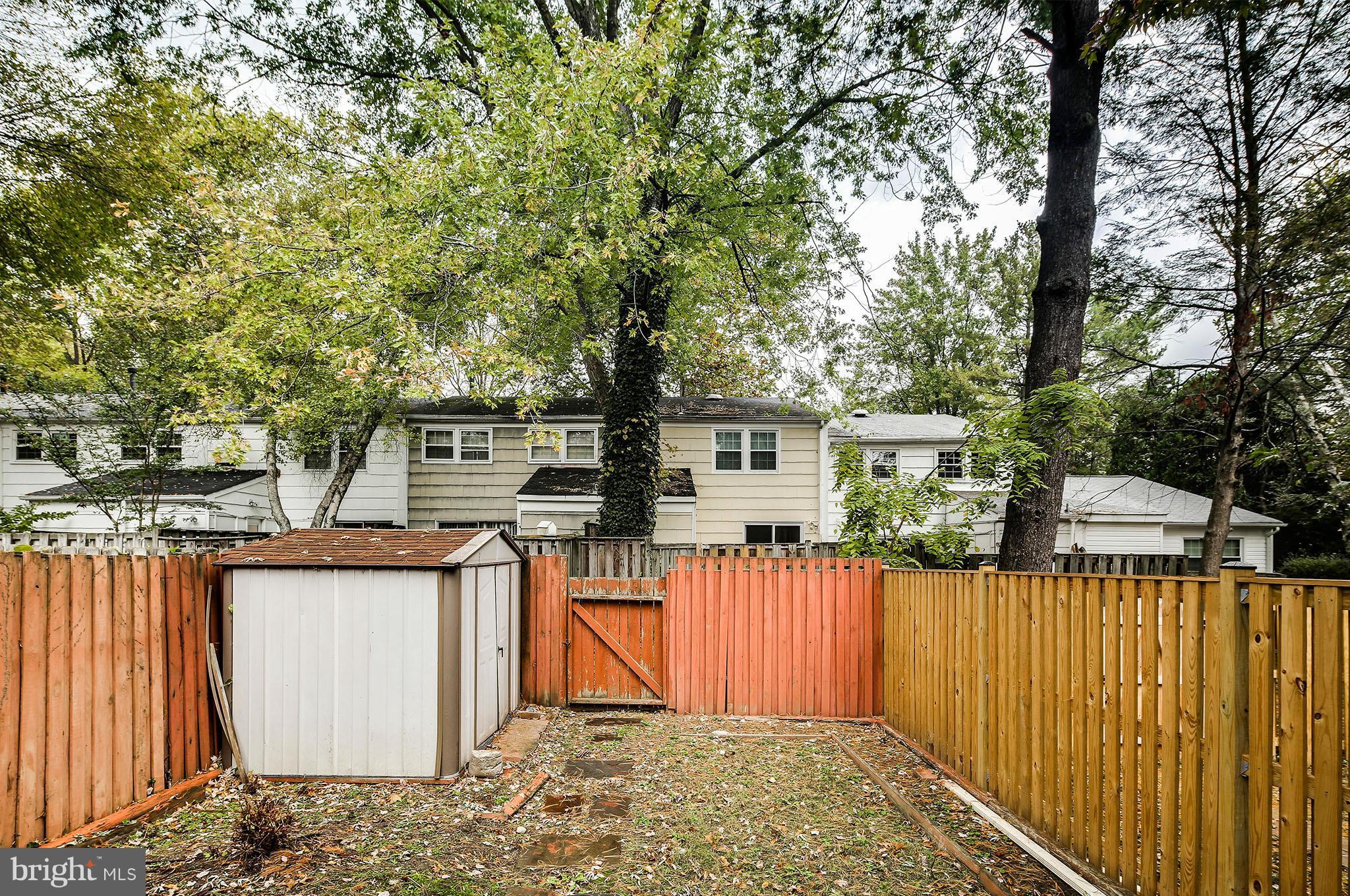 VILLAGE OF HARPERS CHOICE - Residential