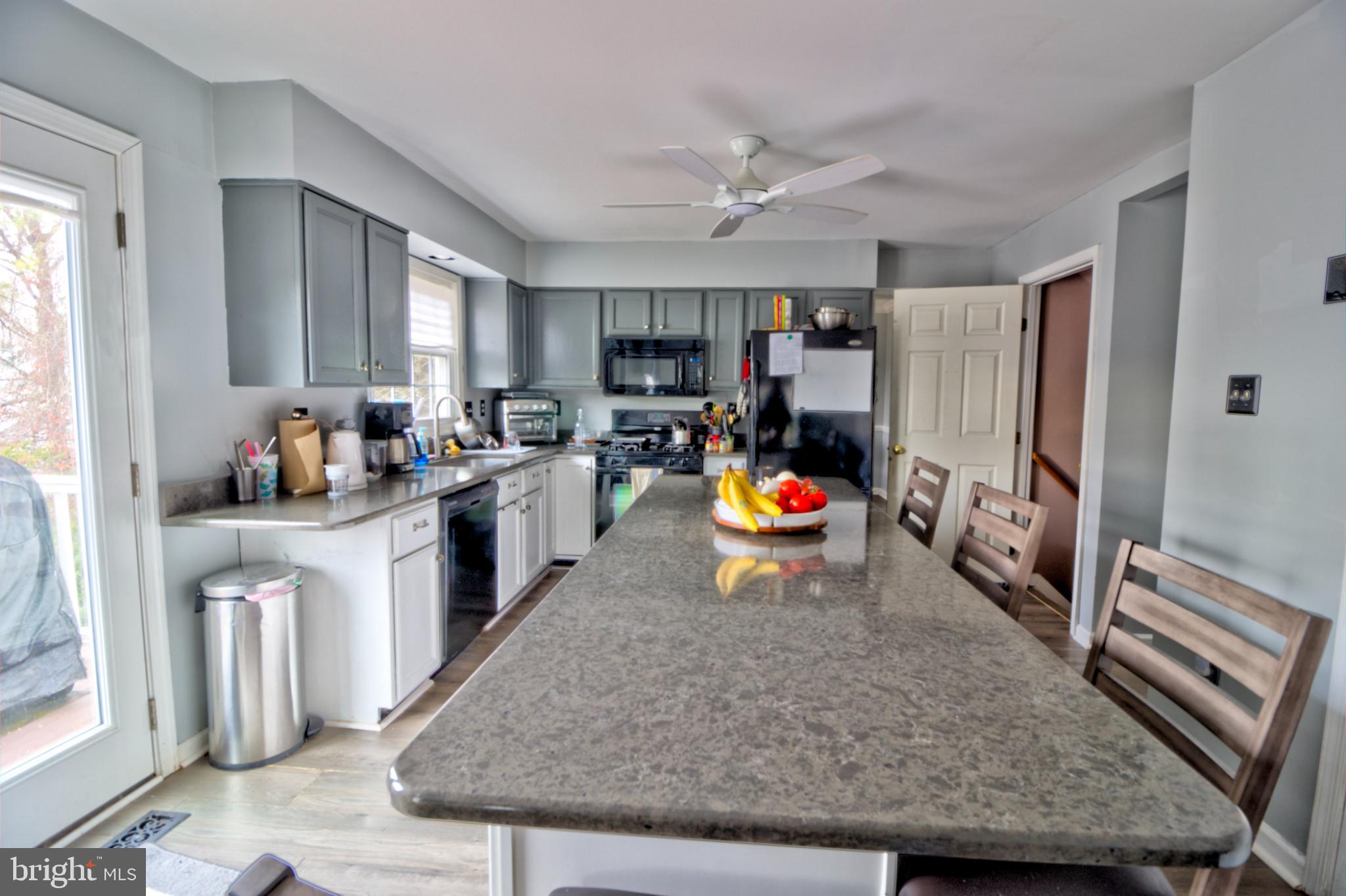 GUNVIEW FARM - Residential