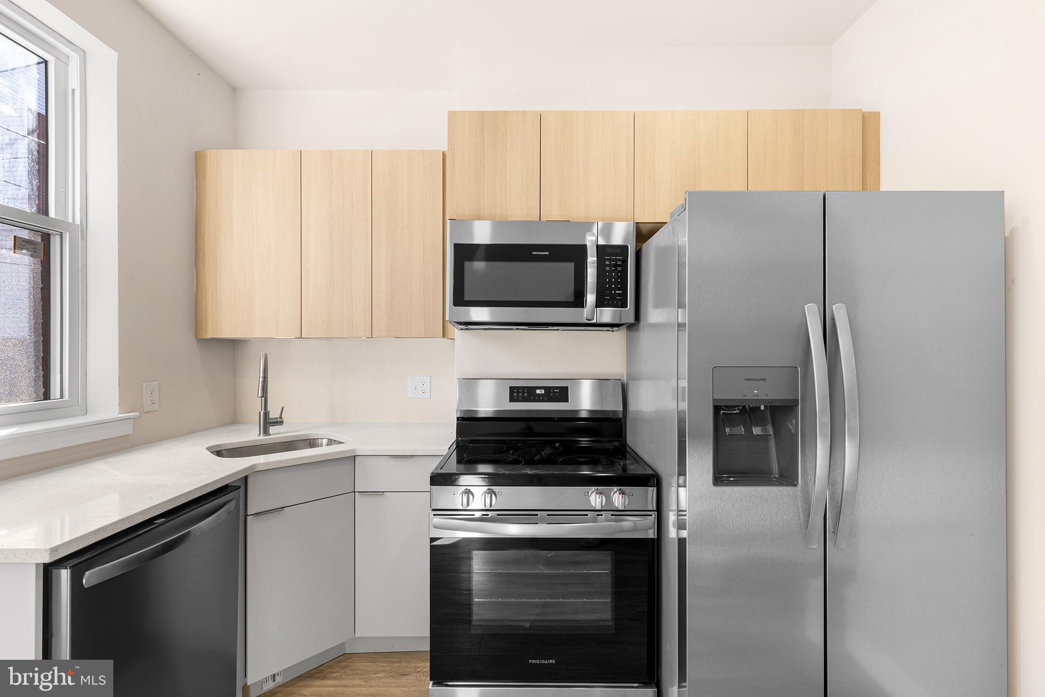 1450 N ETTING STREET