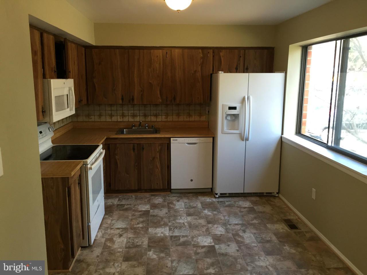 VILLAGE OF OWEN BROWN - Residential