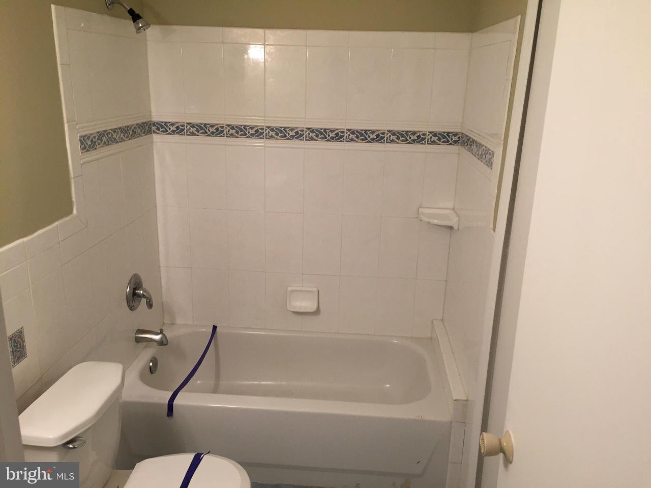 VILLAGE OF OWEN BROWN - Residential