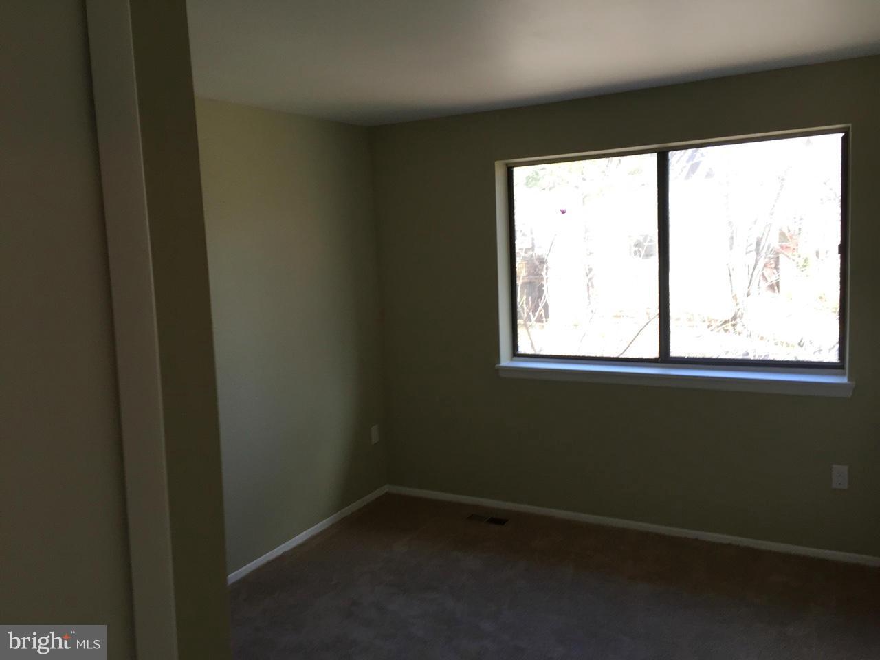 VILLAGE OF OWEN BROWN - Residential