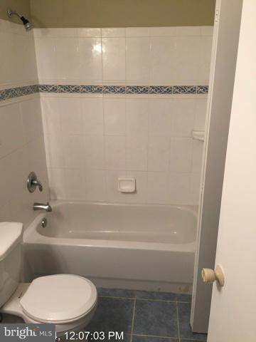 VILLAGE OF OWEN BROWN - Residential