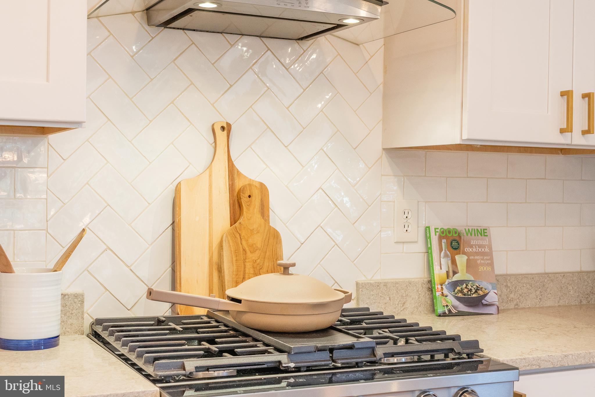 SPRINGFIELD - Residential