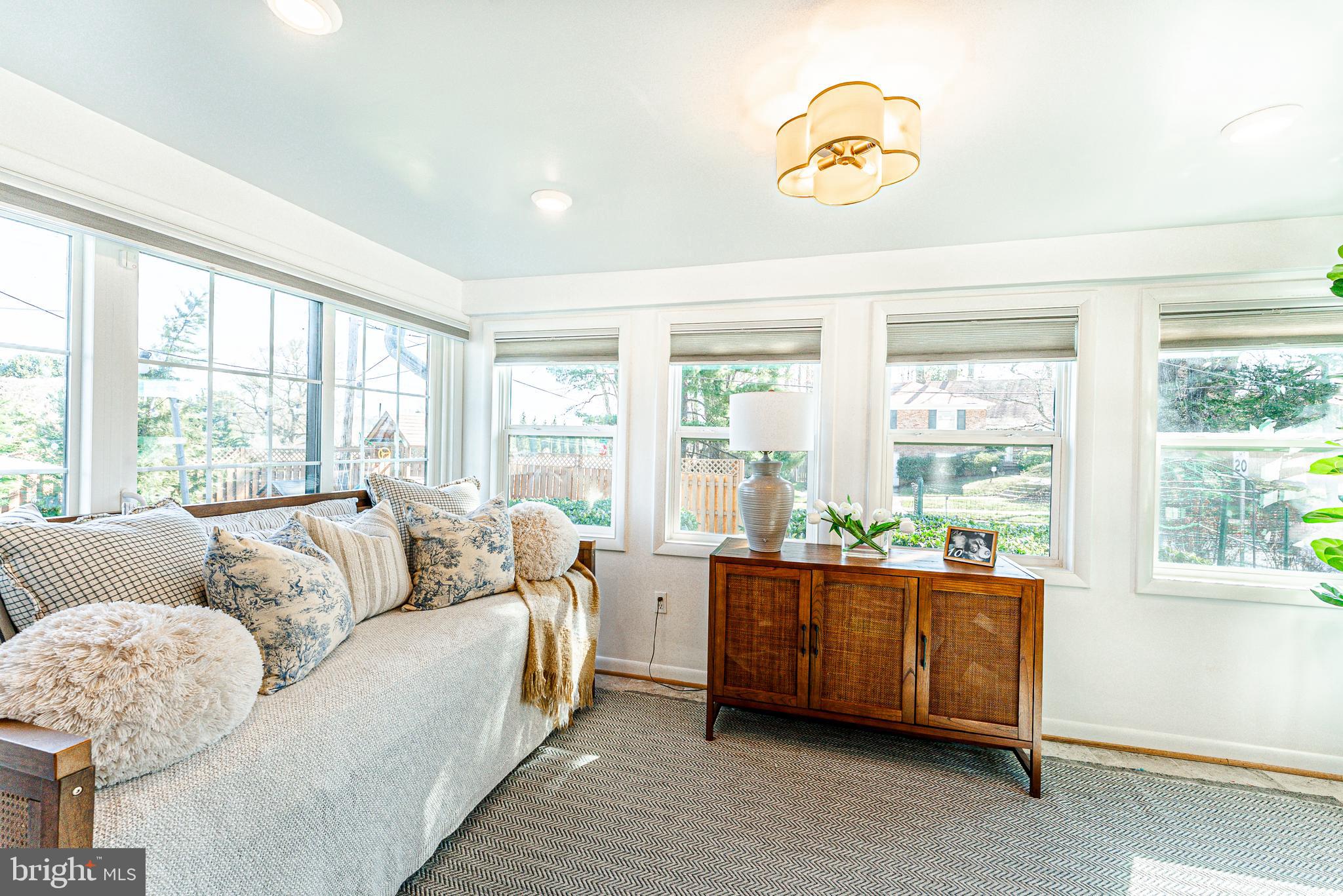 SPRINGFIELD - Residential