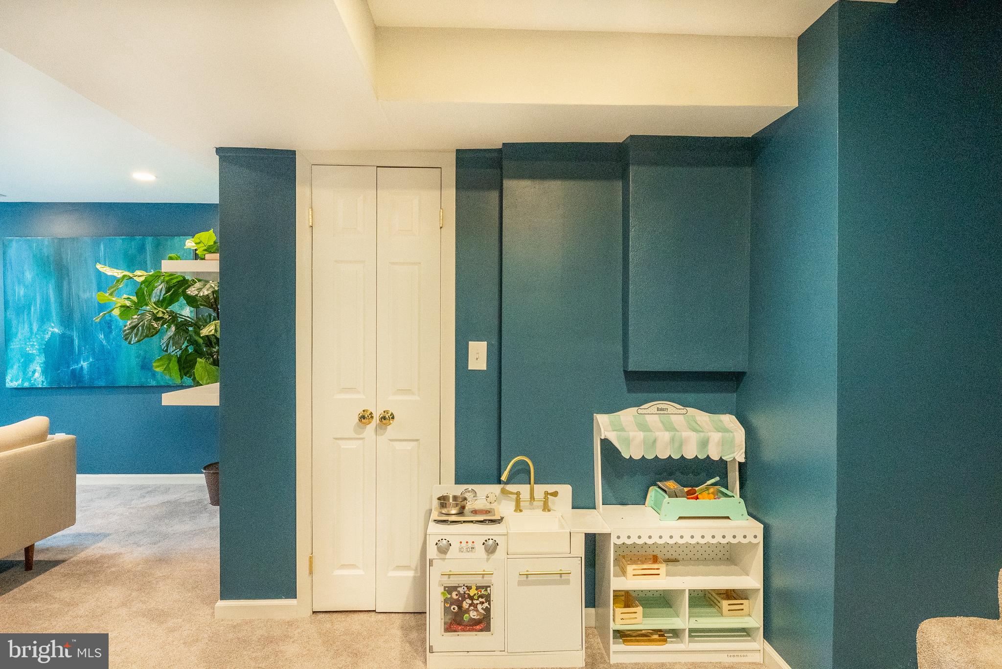 SPRINGFIELD - Residential