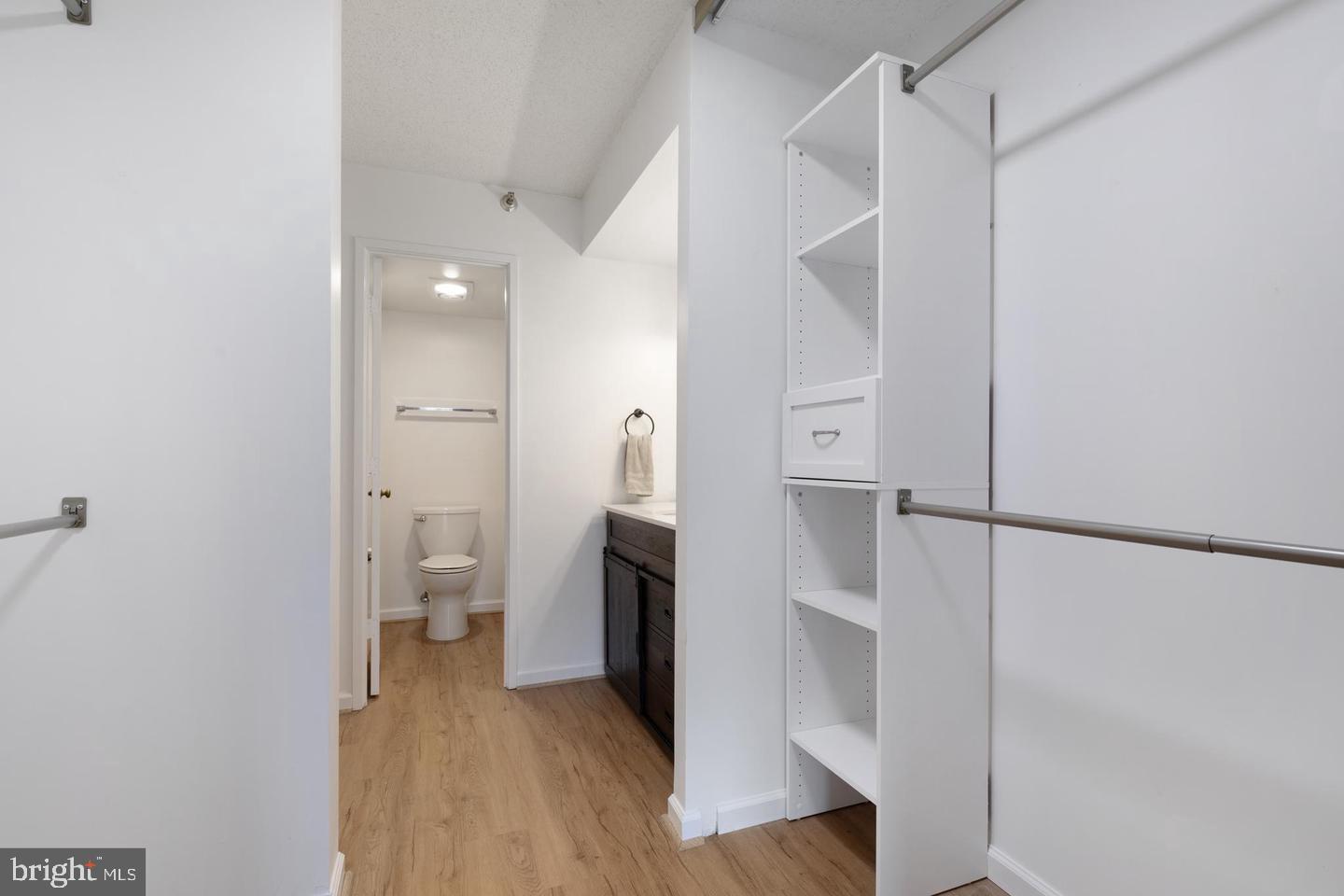 ALTA VISTA - Residential Lease