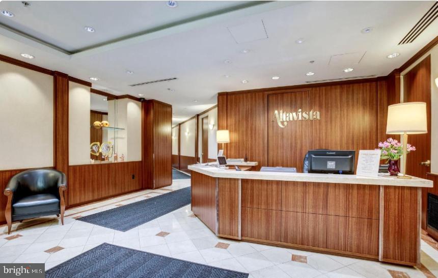 ALTA VISTA - Residential Lease
