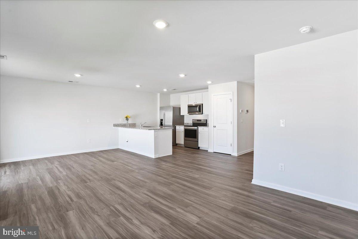 MAGNOLIA SPRINGS - Residential