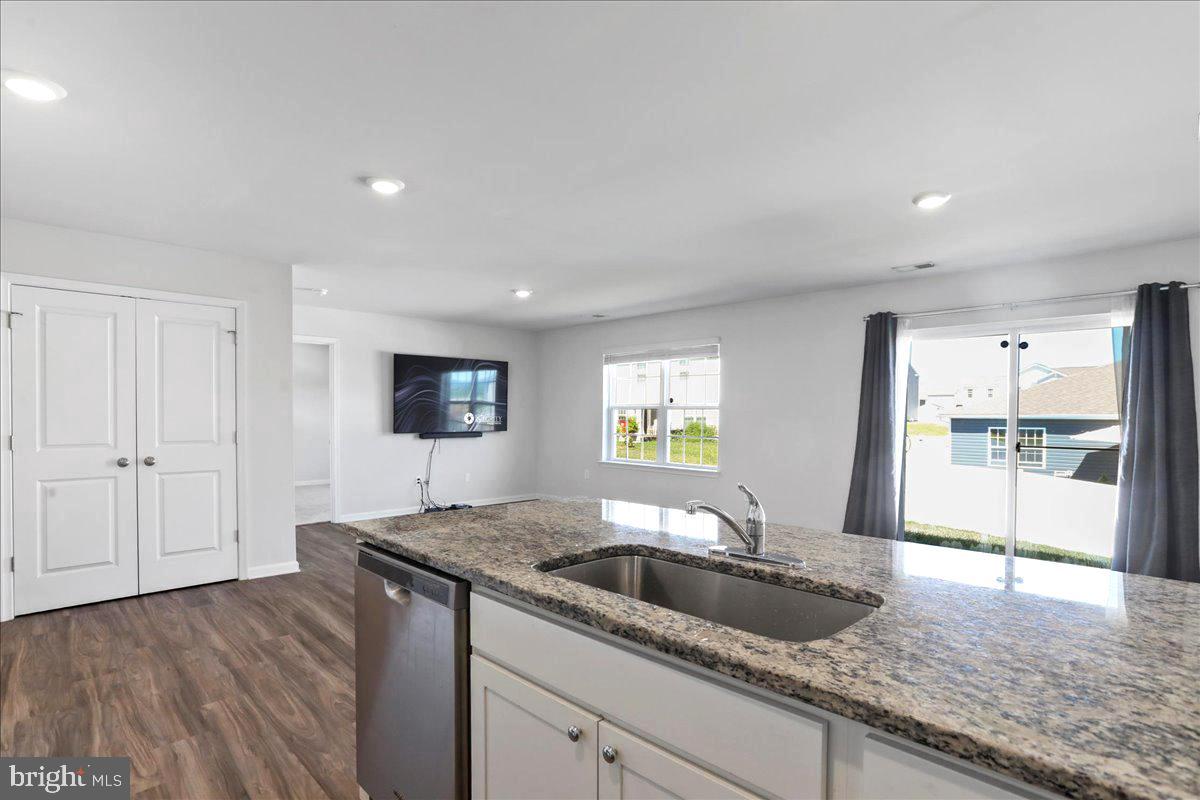 MAGNOLIA SPRINGS - Residential