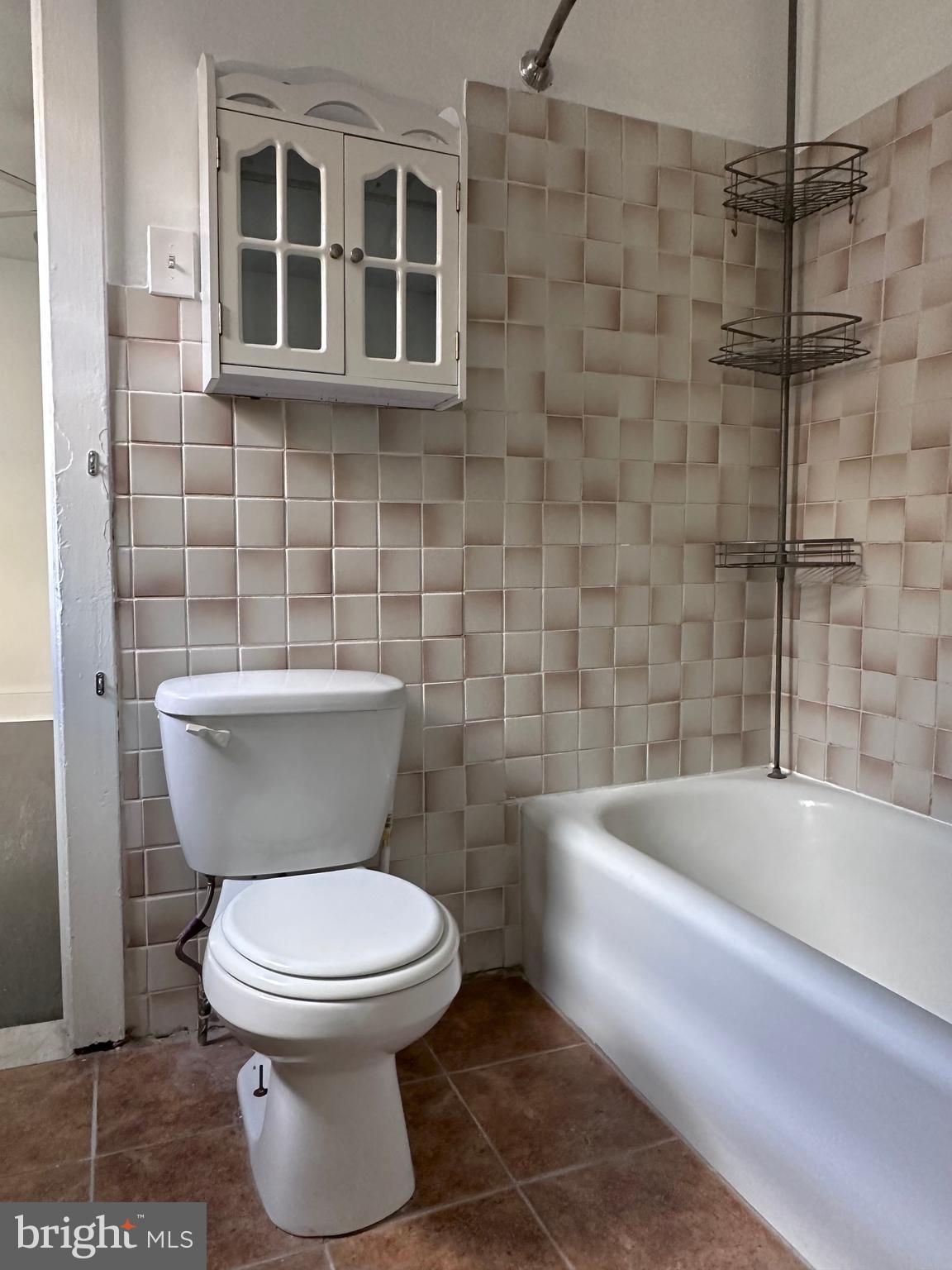 DREXEL HILL - Residential Lease