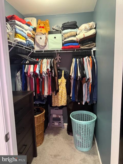 WHISPERING PINES - Residential