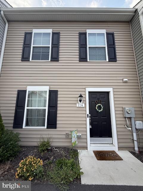 WHISPERING PINES - Residential